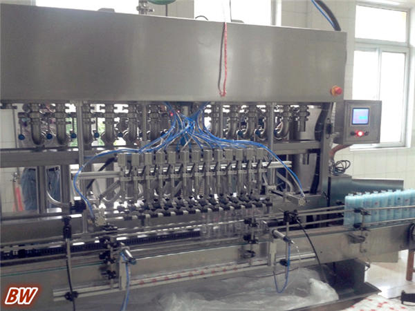 8 Mașină de umplere a blocajelor de căști 